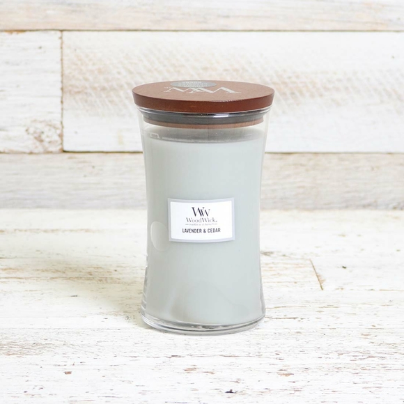 YANKEE CANDLE WOODWICK LAVENDER AND CEDAR CANDLE IN BOX NEW